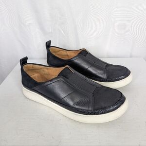 Vionic Zinah Black Leather Snakeskin Slip On Sneakers - Size 7.5